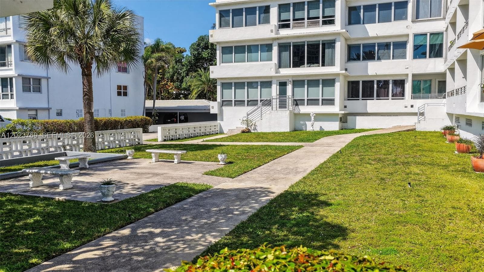 BAL-BRIDGE NORTH CONDO · #207 in Bal Harbour - Photo 23