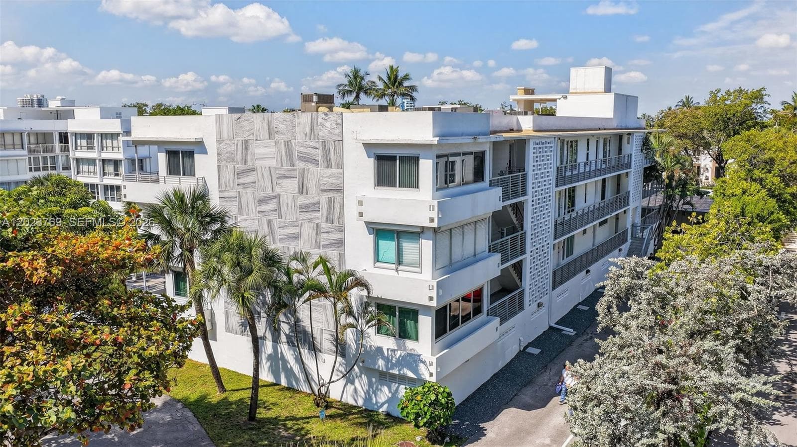 BAL-BRIDGE NORTH CONDO · #207 in Bal Harbour - Photo 24