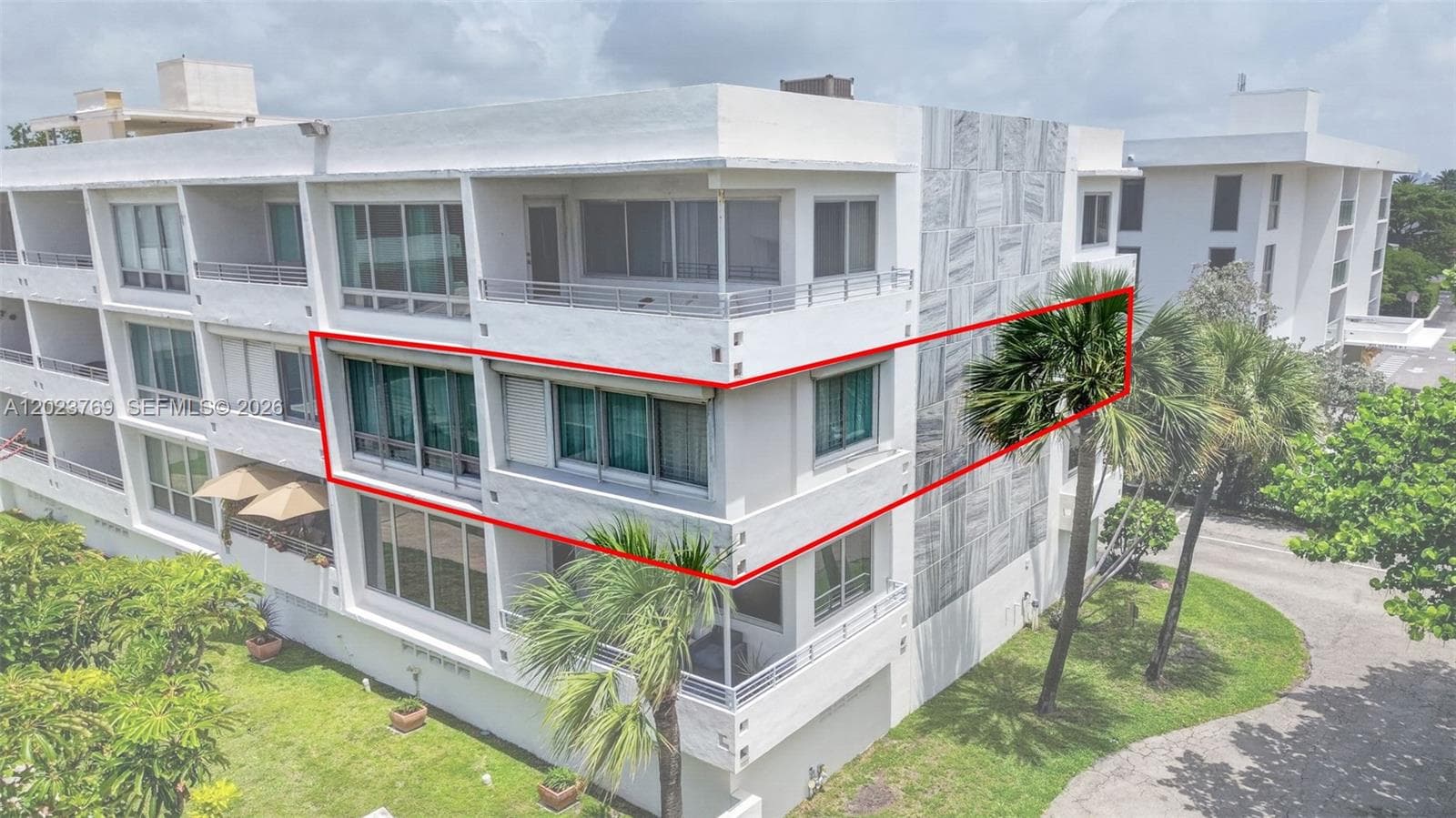 BAL-BRIDGE NORTH CONDO · #207 in Bal Harbour - Photo 25