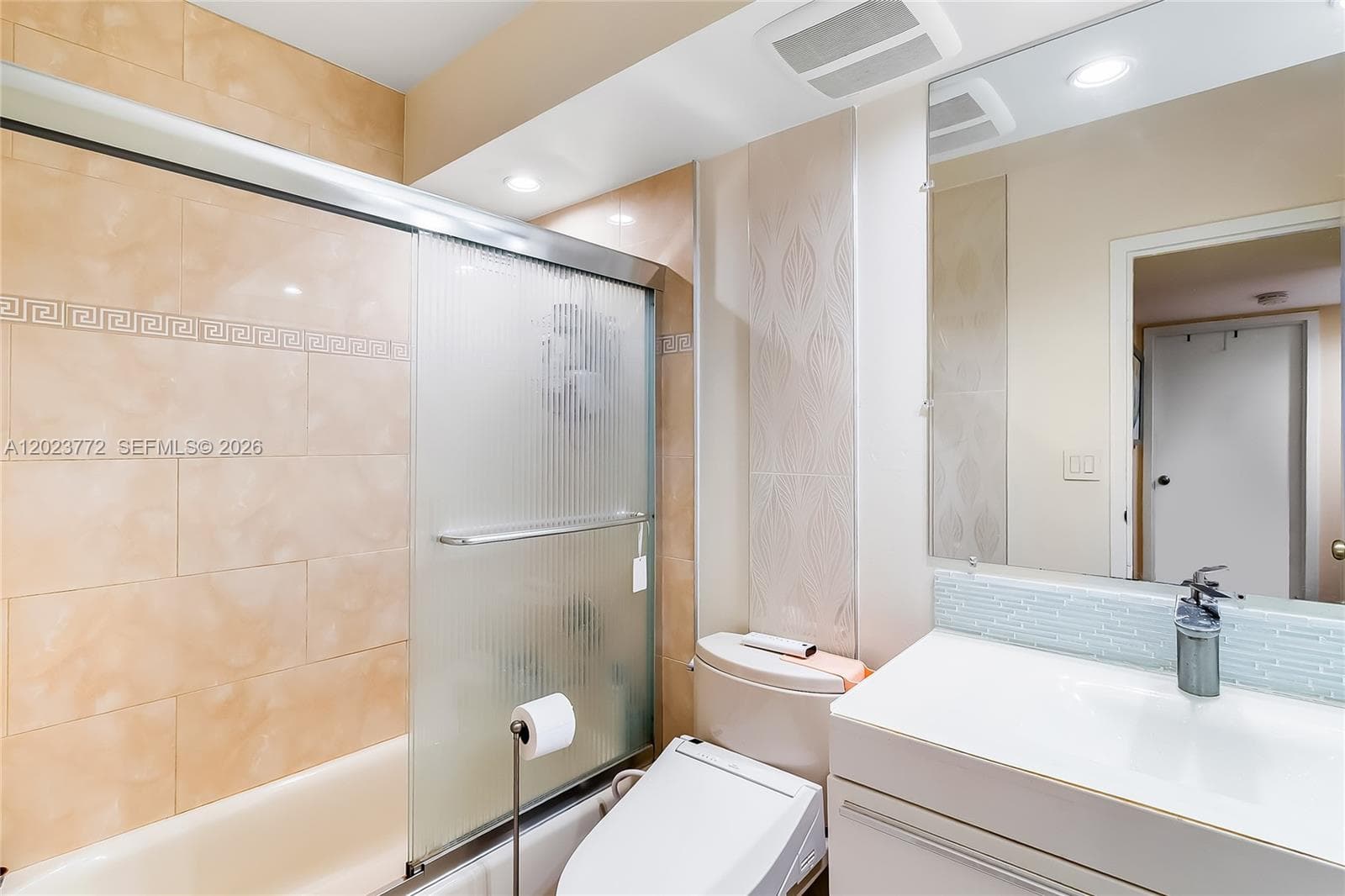 TOWERS OF OCEANVIEW SOUTH · #505 in Hallandale Beach - Photo 20