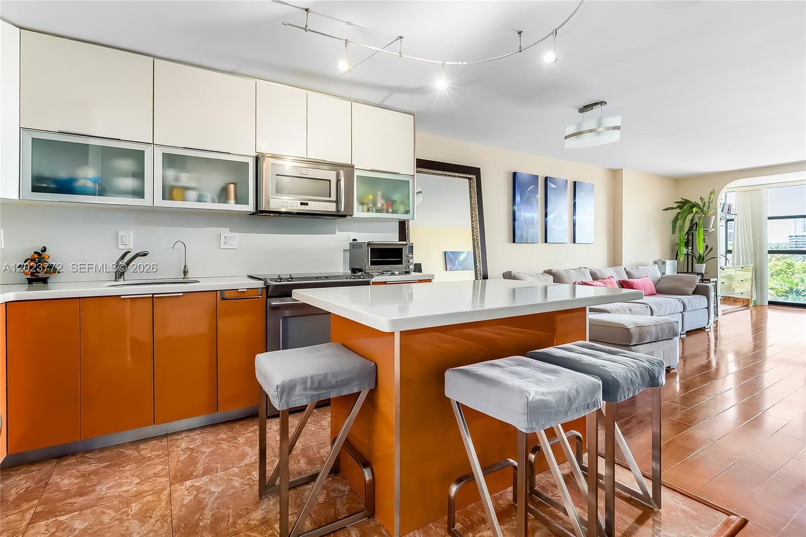 TOWERS OF OCEANVIEW SOUTH · #505 in Hallandale Beach - Photo 10