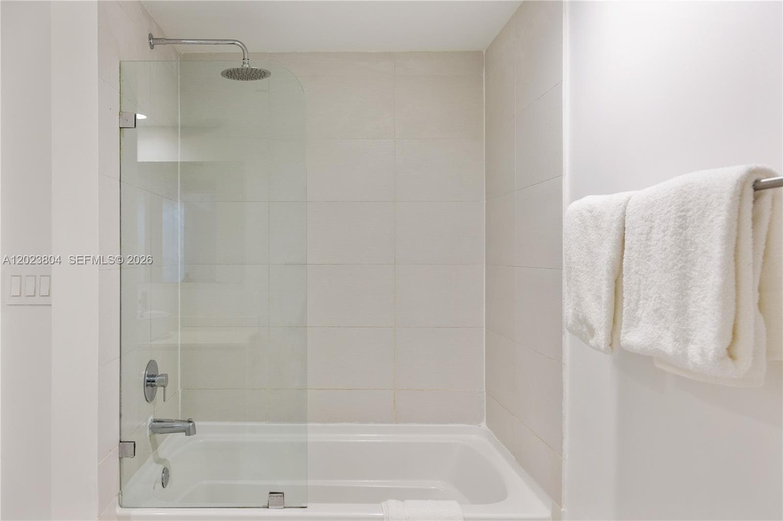 Beachwalk Resort · #R309 in Hallandale Beach - Photo 10