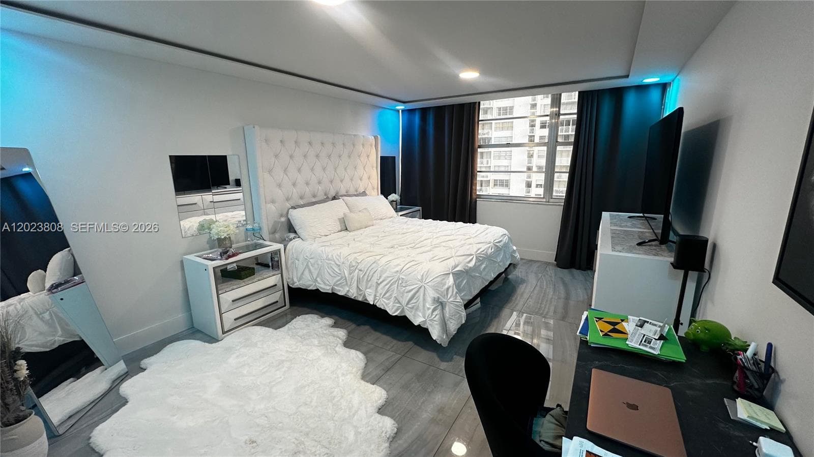 Del Prado · #702 in Aventura - Photo 6
