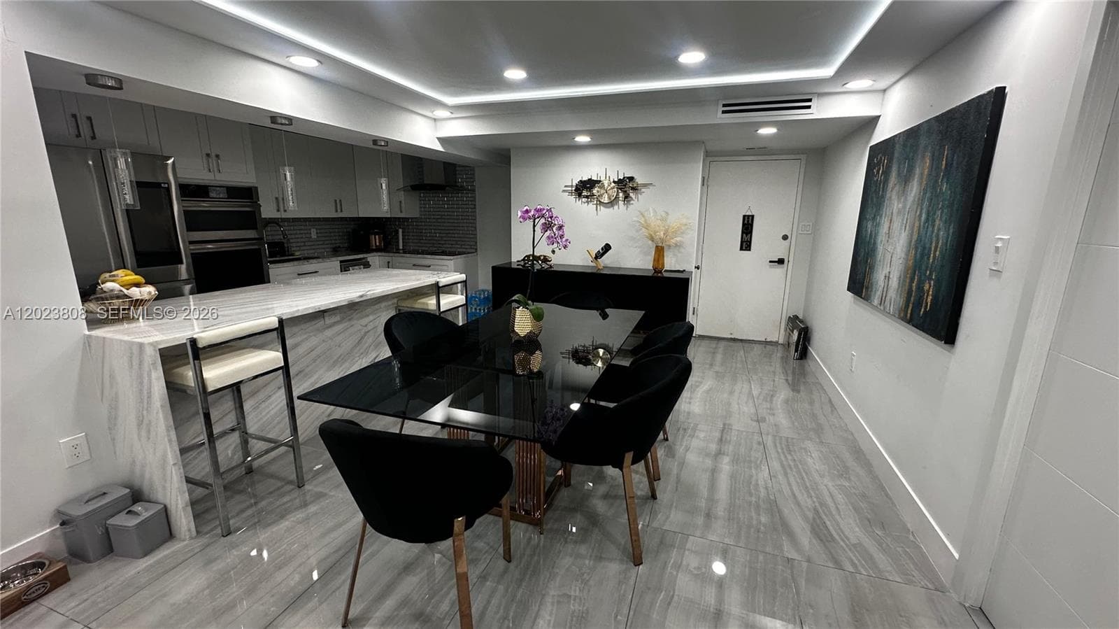Del Prado · #702 in Aventura - Photo 3