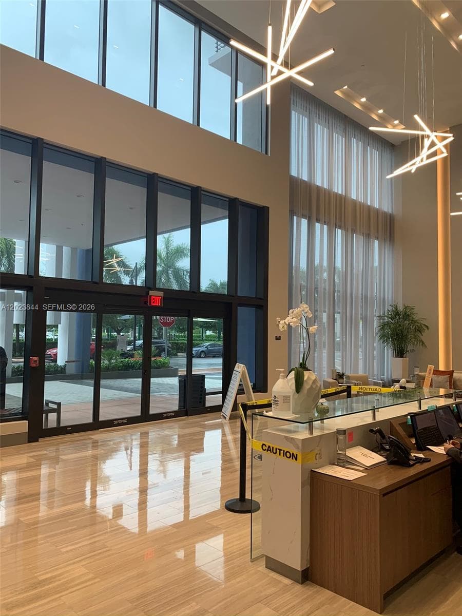 5350 Park Condo · #1601 in Doral - Photo 4