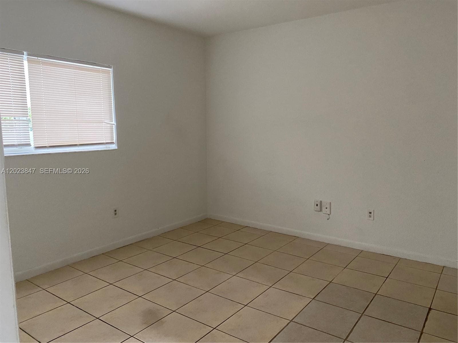 RIVE MARSEILLES CONDO · #103 in Miami Beach - Photo 7