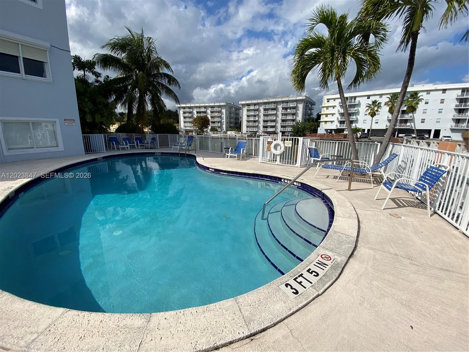 RIVE MARSEILLES CONDO · #103 in Miami Beach - Photo 18