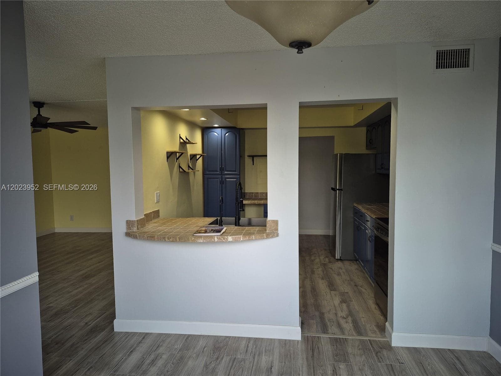 REEF WEST CONDO · #2E in North Miami Beach - Photo 6