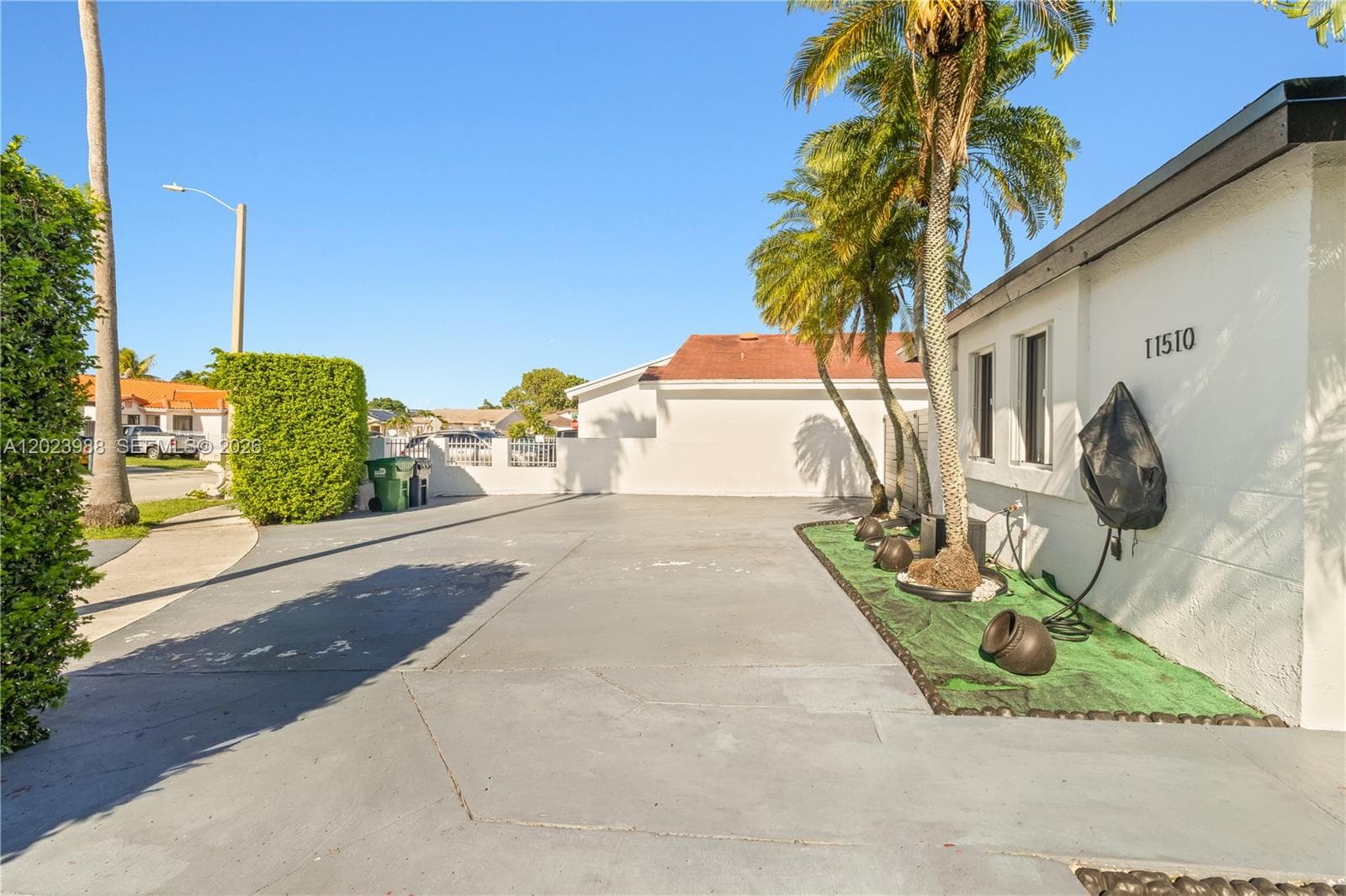 11510 SW 175th St photo 32