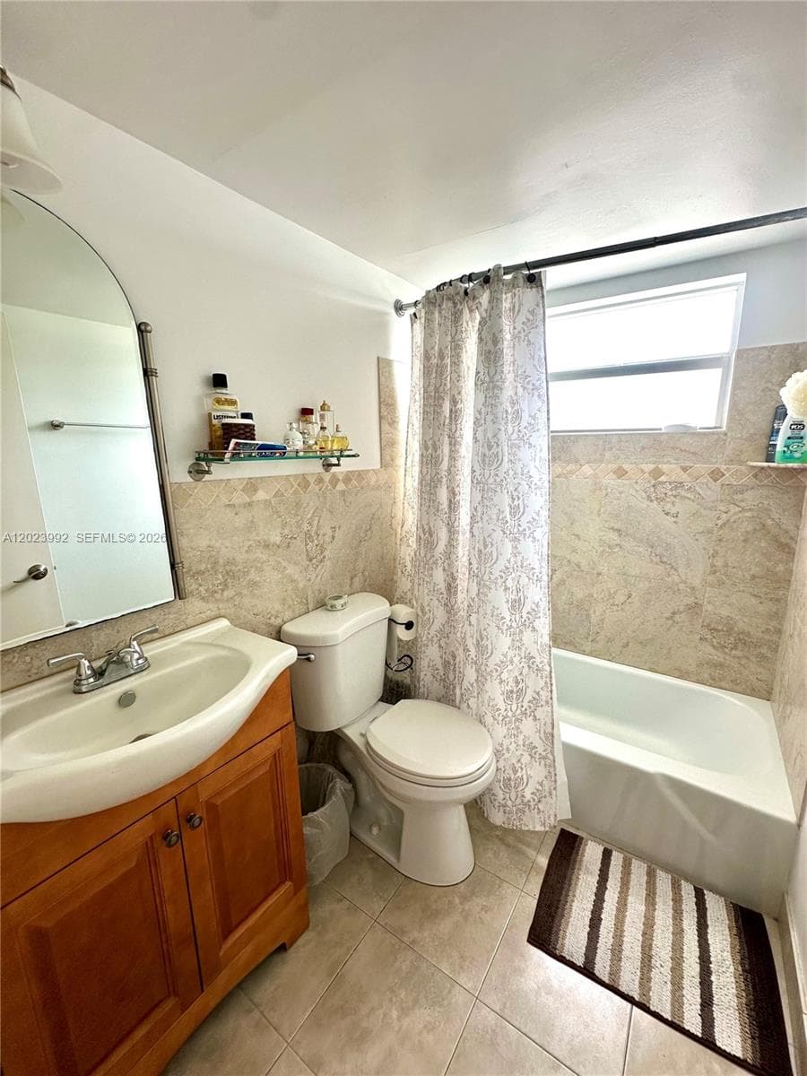 TURF CONDO · #304 in Hallandale Beach - Photo 8
