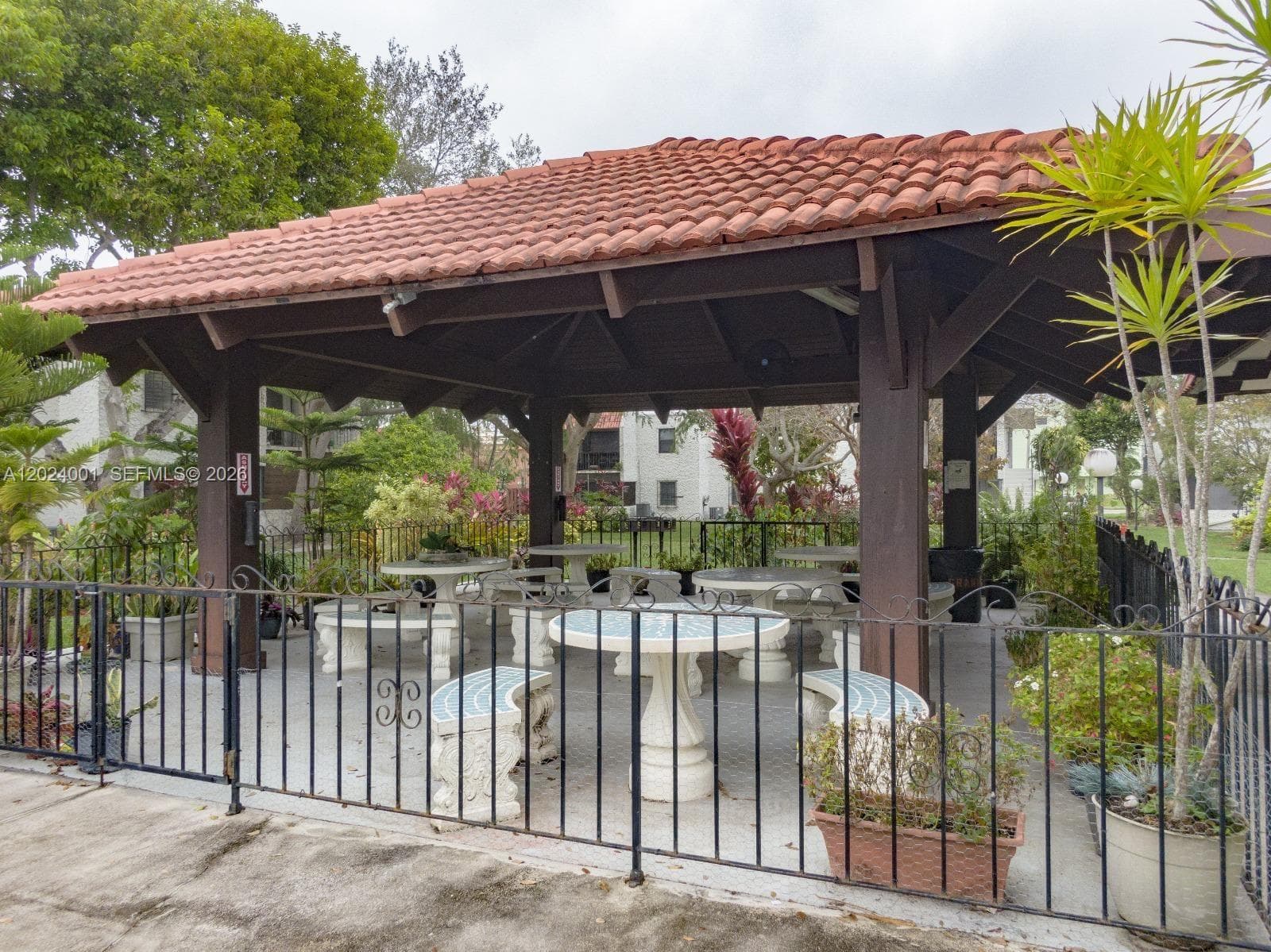 Casa Granada · #L5 in Palmetto Bay - Photo 18