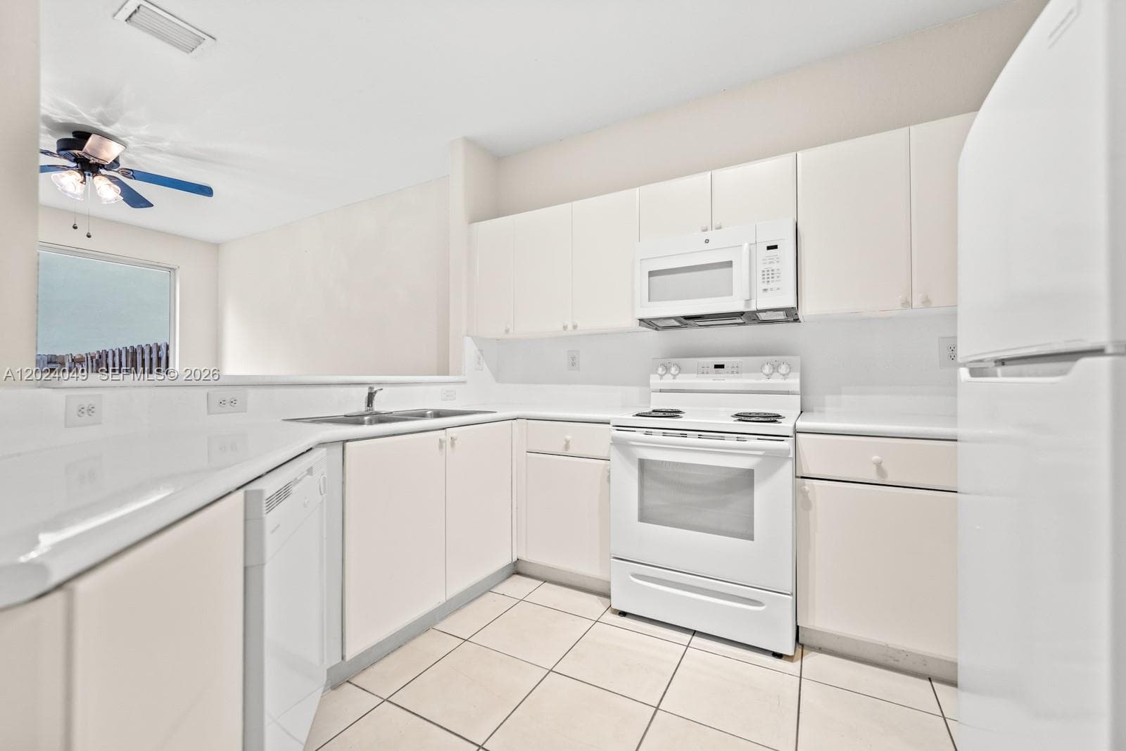 2511 SE 15th Ct photo 9