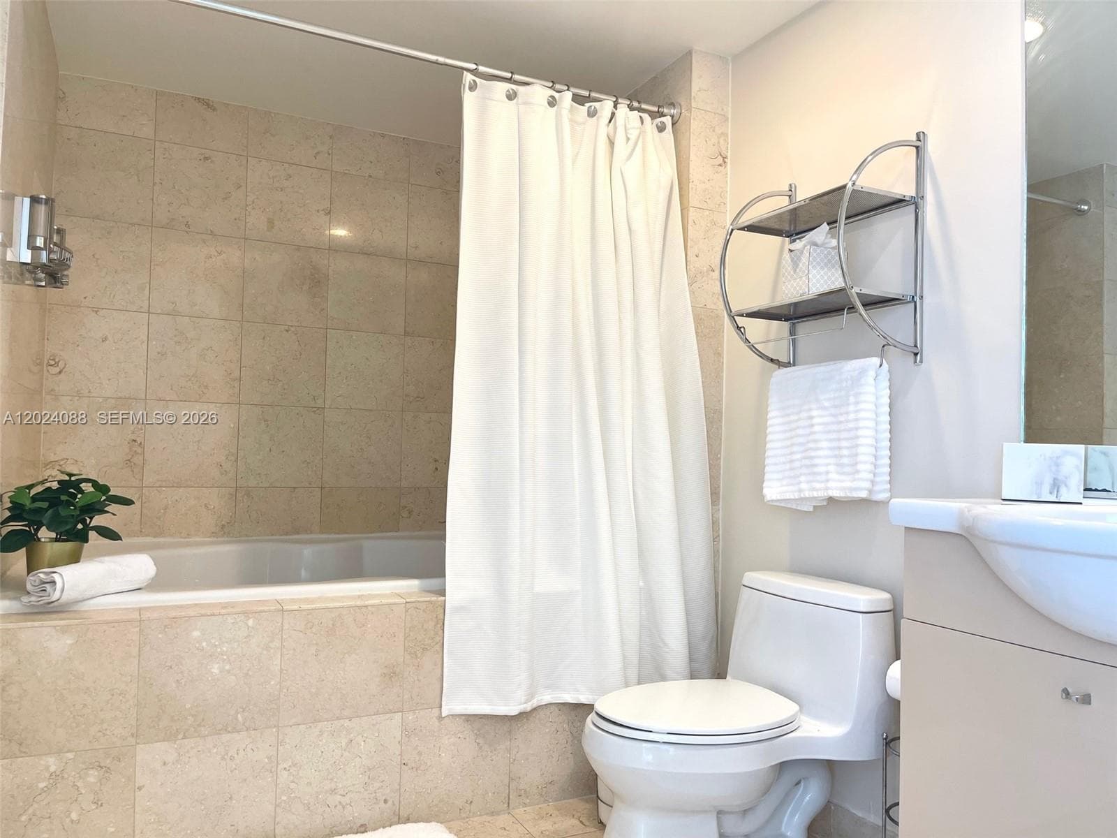 Beach Club Two · #3407 in Hallandale Beach - Photo 13