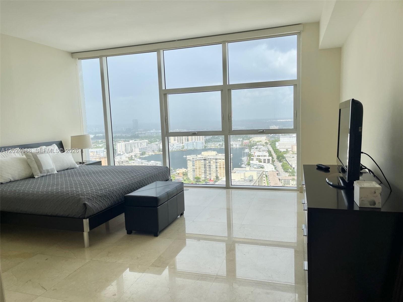 Beach Club Two · #3407 in Hallandale Beach - Photo 17