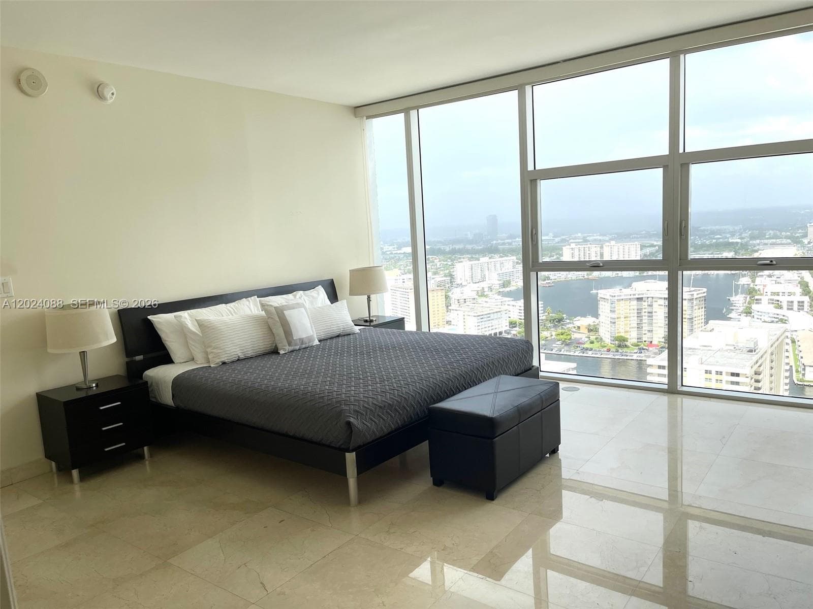 Beach Club Two · #3407 in Hallandale Beach - Photo 16