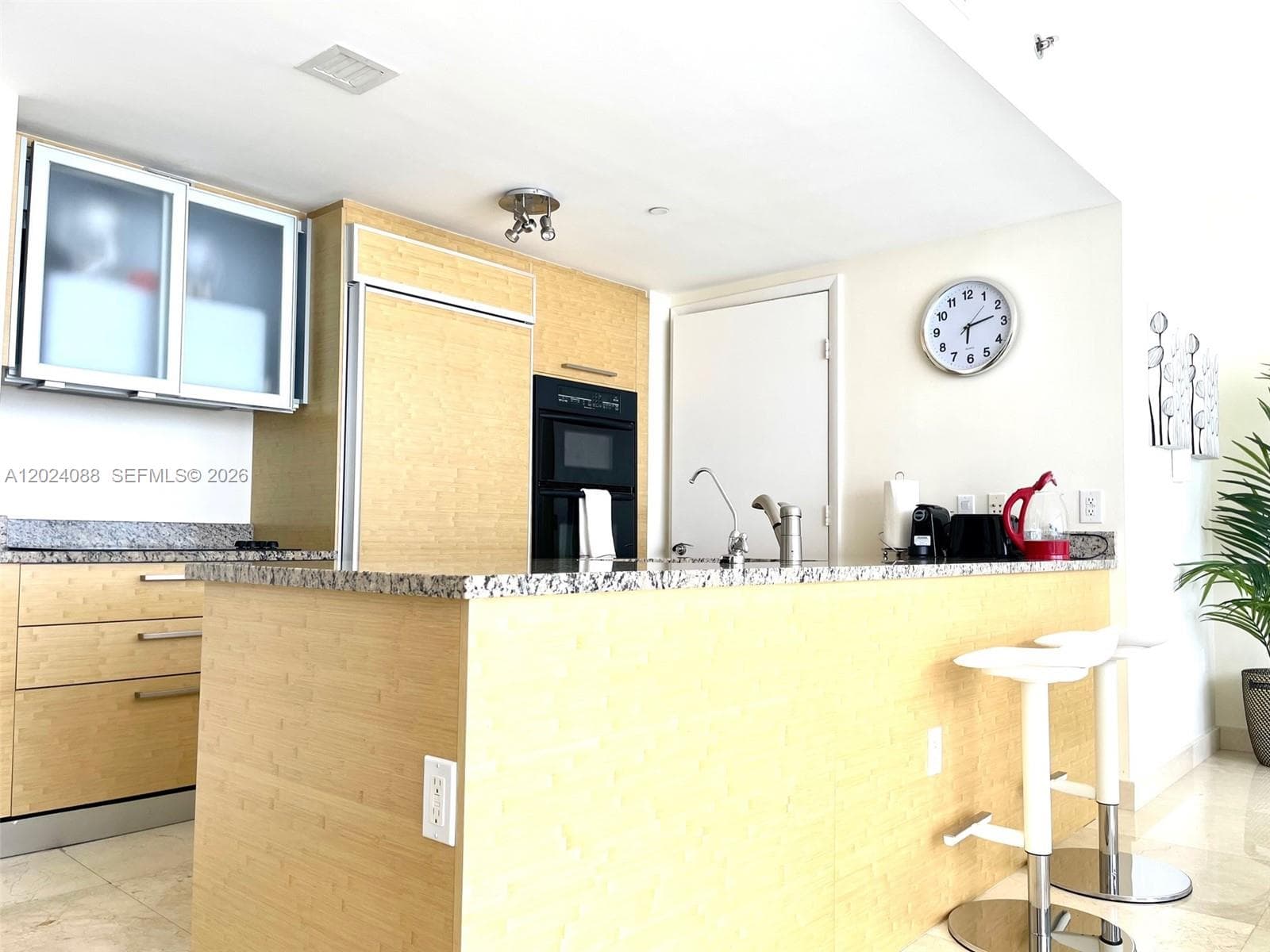 Beach Club Two · #3407 in Hallandale Beach - Photo 10