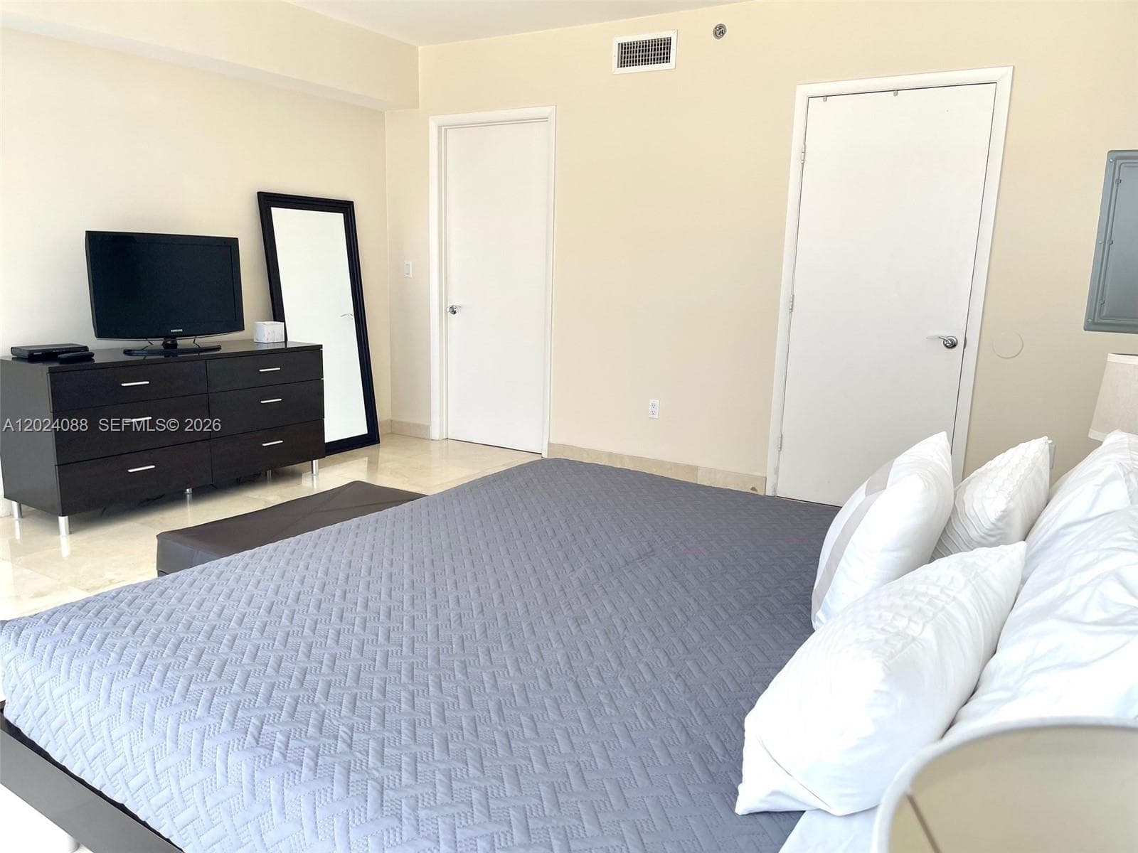 Beach Club Two · #3407 in Hallandale Beach - Photo 19