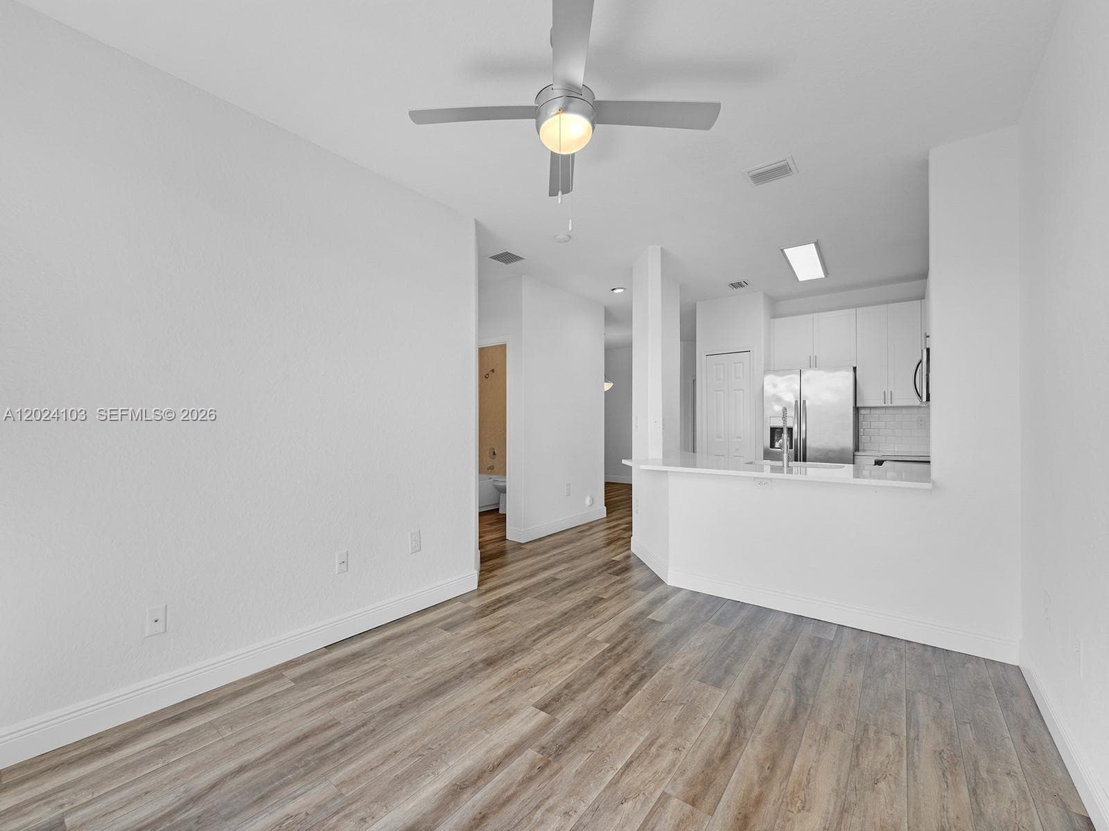 2560 SE 15th Ct photo 12