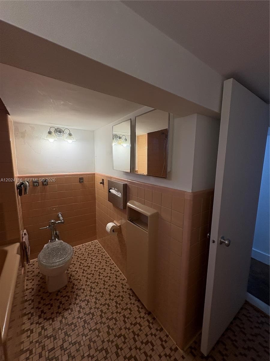 WASHINGTON PARK CONDO · #1H in Miami Beach - Photo 13