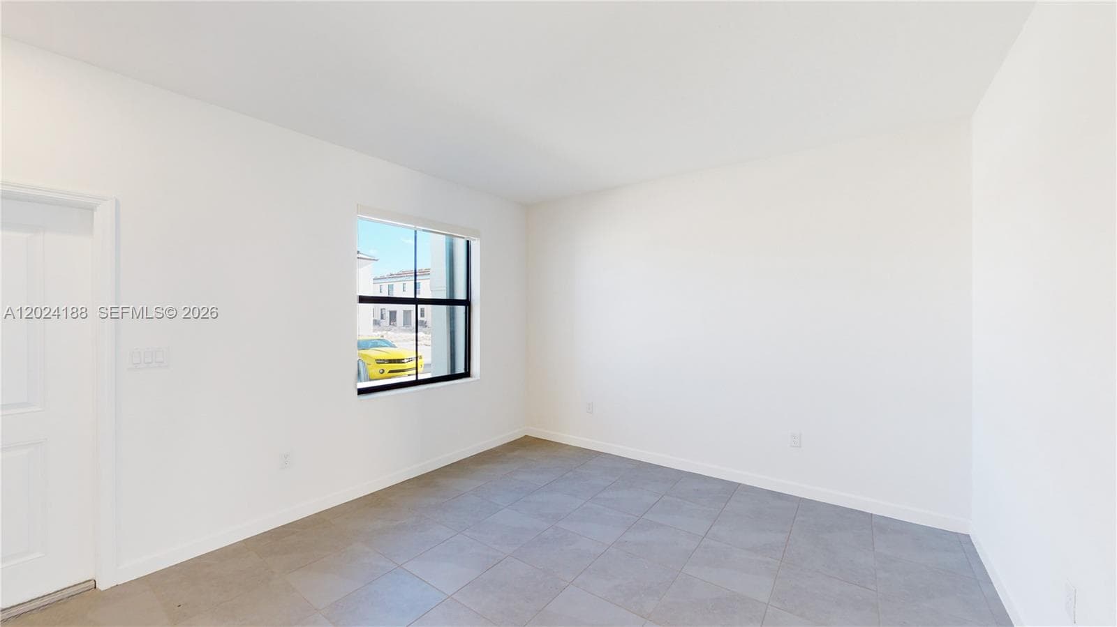 11815 SW 246 TER photo 5