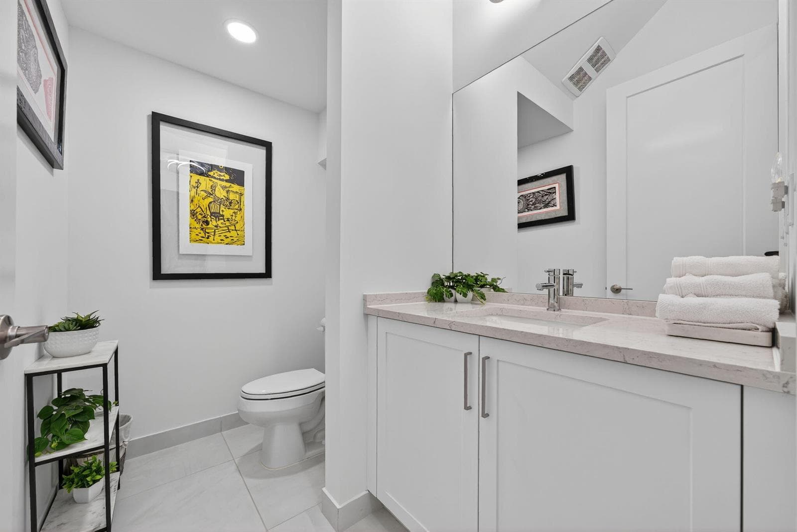 ntertaining Half Bath