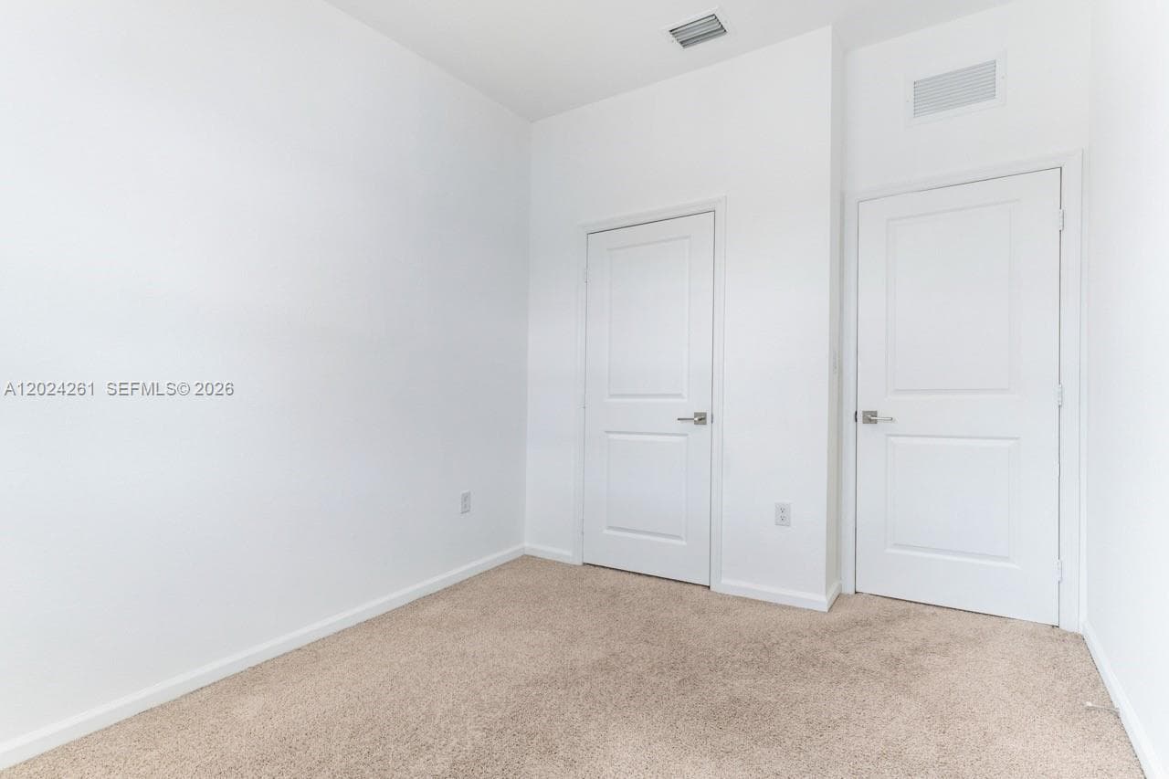 1170 SW 7th Ct #1170 photo 20