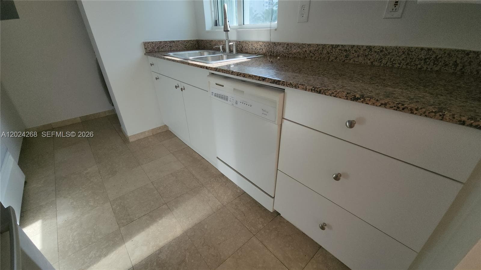 THE GRANDVIEW CONDO · #404 in Miami Beach - Photo 76
