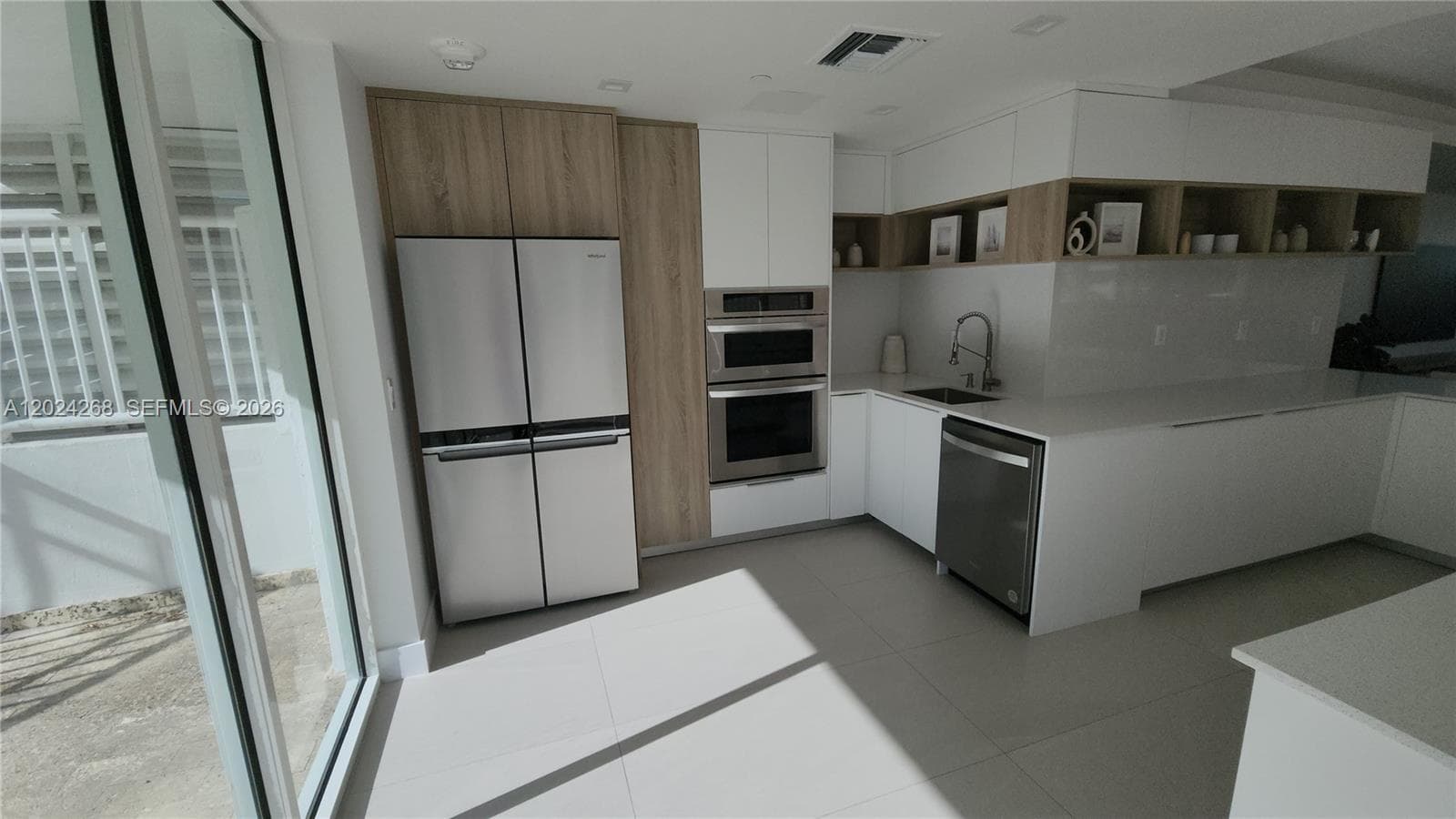 THE GRANDVIEW CONDO · #404 in Miami Beach - Photo 44