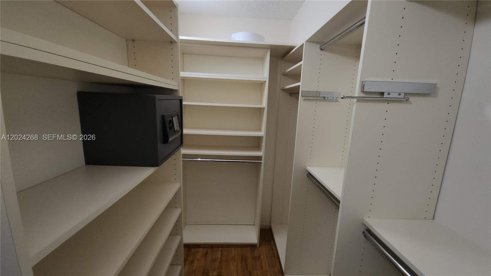 THE GRANDVIEW CONDO · #404 in Miami Beach - Photo 21