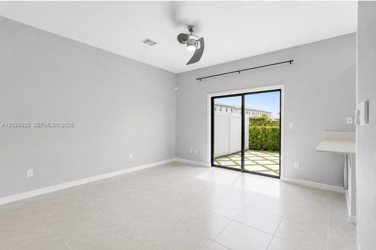 20478 NW 4th Ct #20478 photo 8
