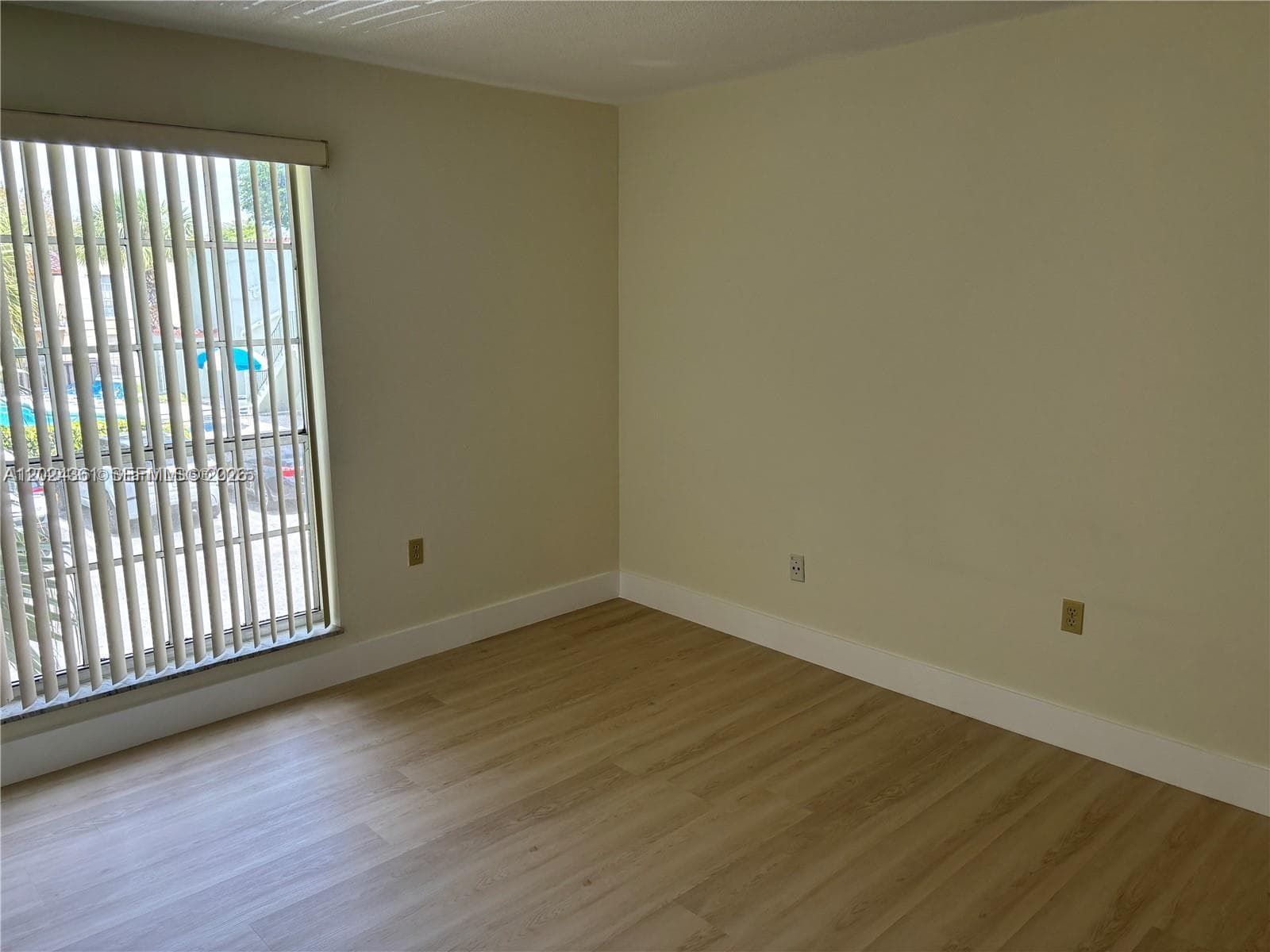 SPANISH TRACE CONDO · #M-18 in Miami - Photo 6