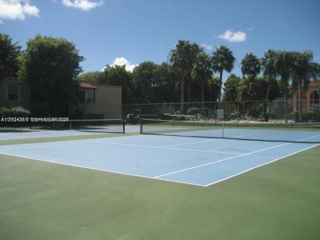 SPANISH TRACE CONDO · #M-18 in Miami - Photo 13