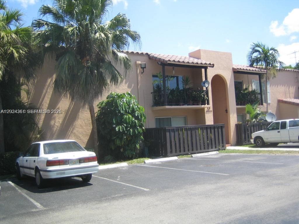 SPANISH TRACE CONDO · #M-18 in Miami - Photo 12