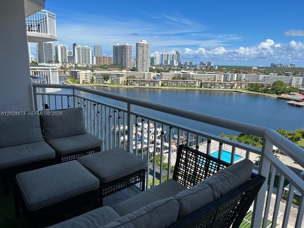 DEL PRADO CONDOMINIUM · #1404 in Aventura - Photo 3