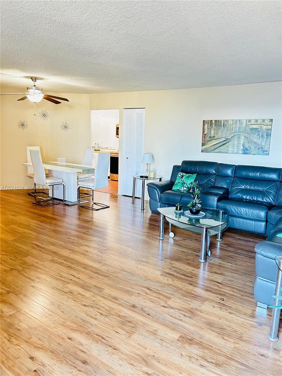 OCEANVIEW PARK CONDO · #912 in Hallandale Beach - Photo 5