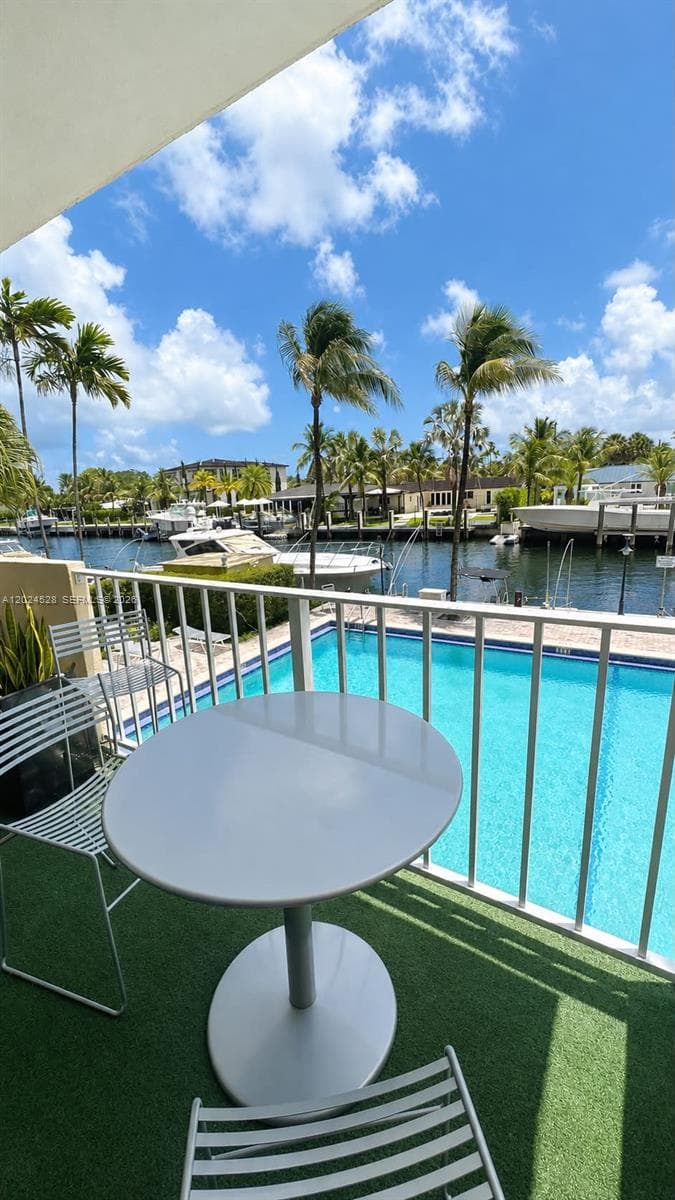 VECINO DEL MAR CONDO · #206 in North Miami - Photo 3