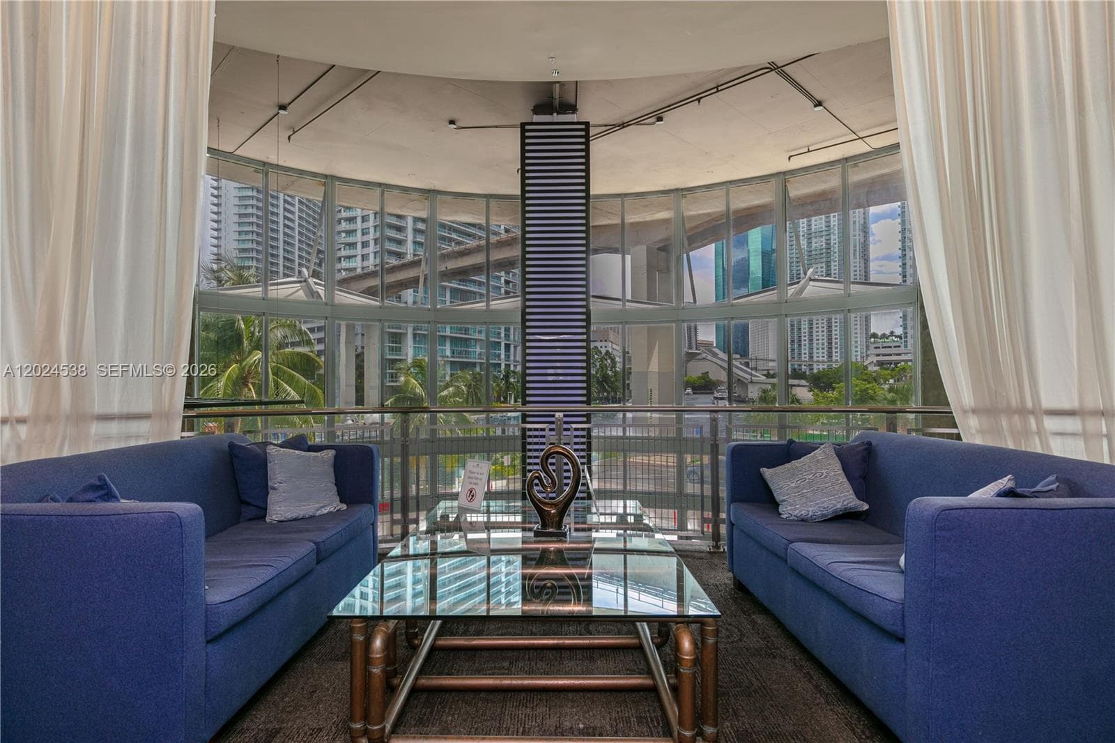 NEO VERTIKA CONDO · #PHII17 in Miami - Photo 3