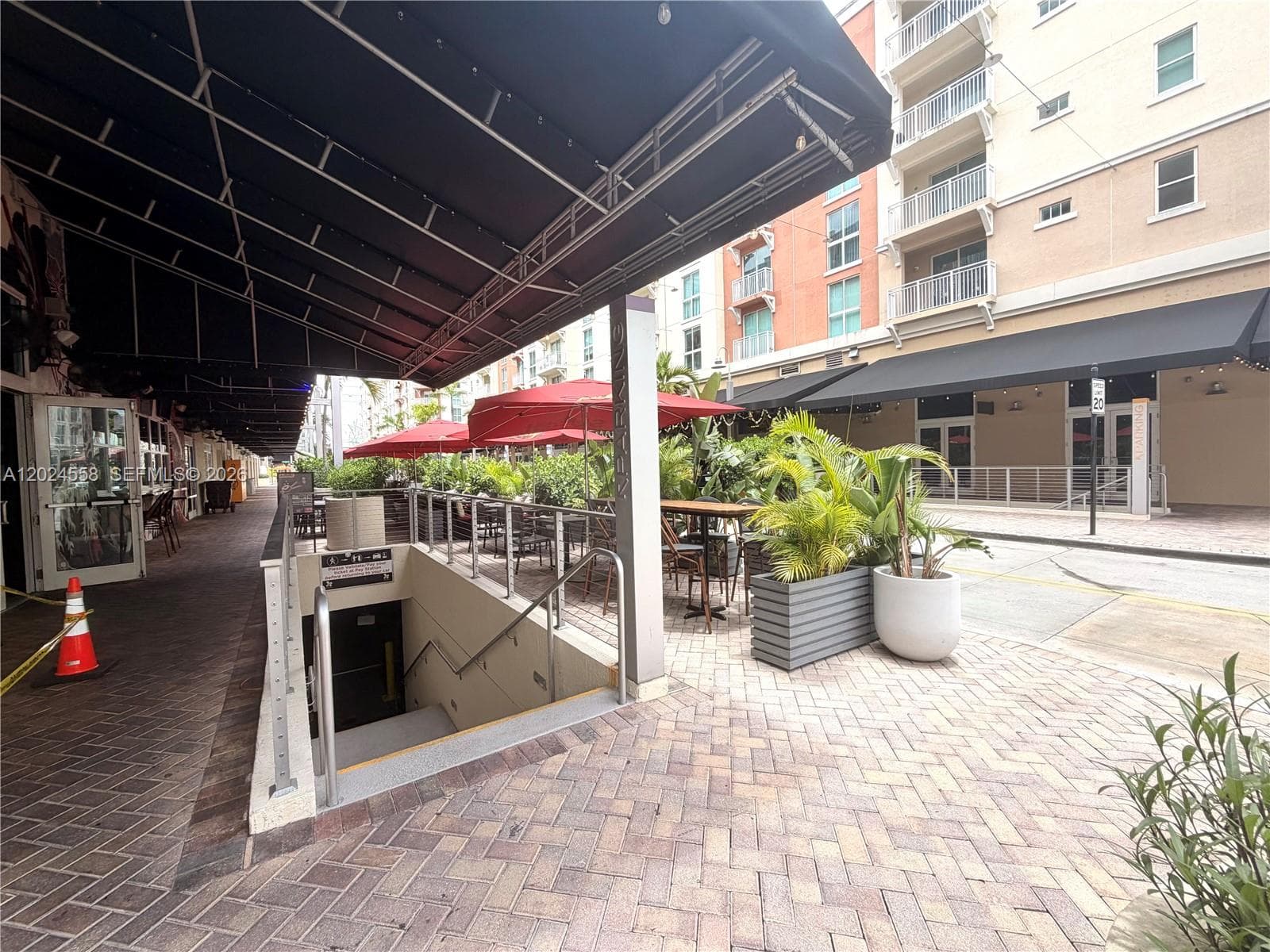 DOWNTOWN DADELAND CONDO N · #303 in Miami - Photo 16