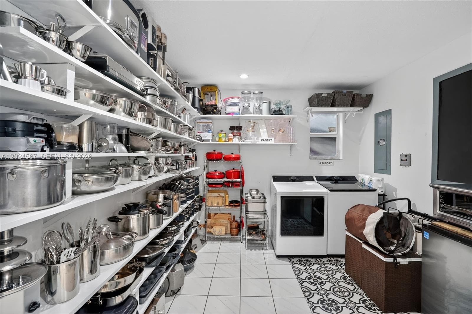 Spacious pantry