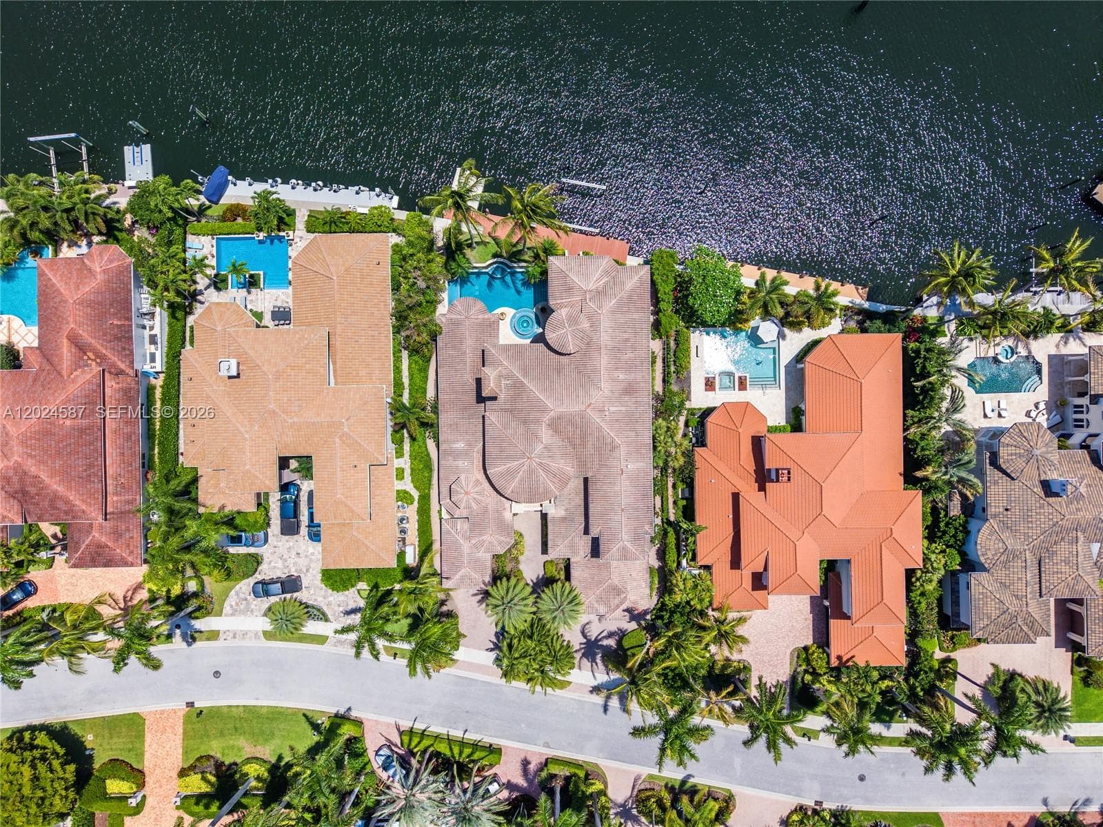 832 Harbour Isle Place photo 104