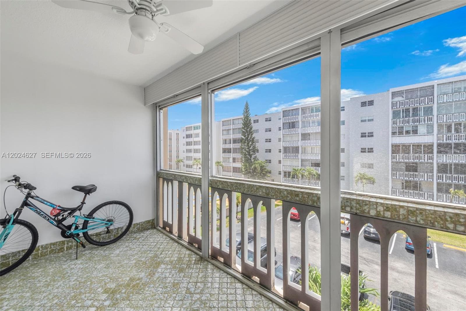 Meadowbrook · #407 in Hallandale Beach - Photo 21