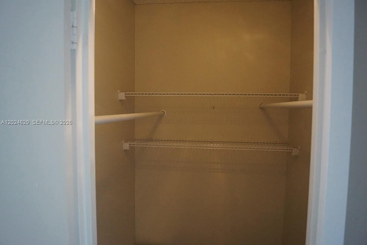 DESOTO PARK COBDO · #312 in Hallandale Beach - Photo 13