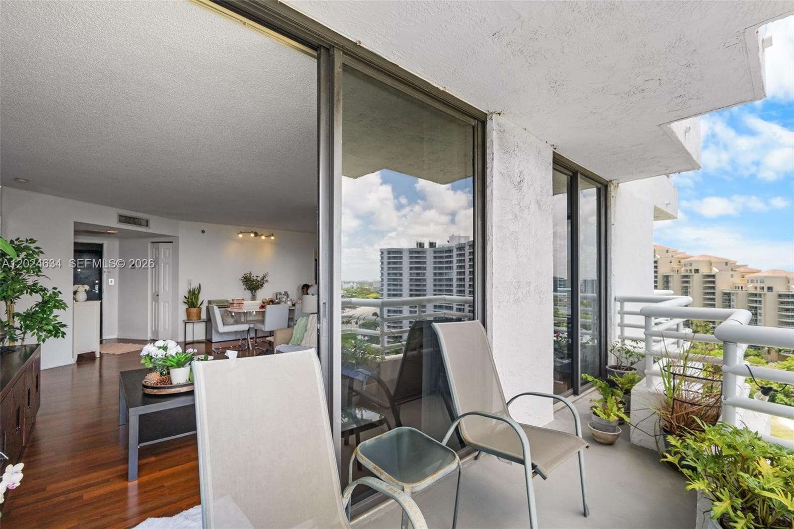 PARC CENTRAL · #1601 in Aventura - Photo 6