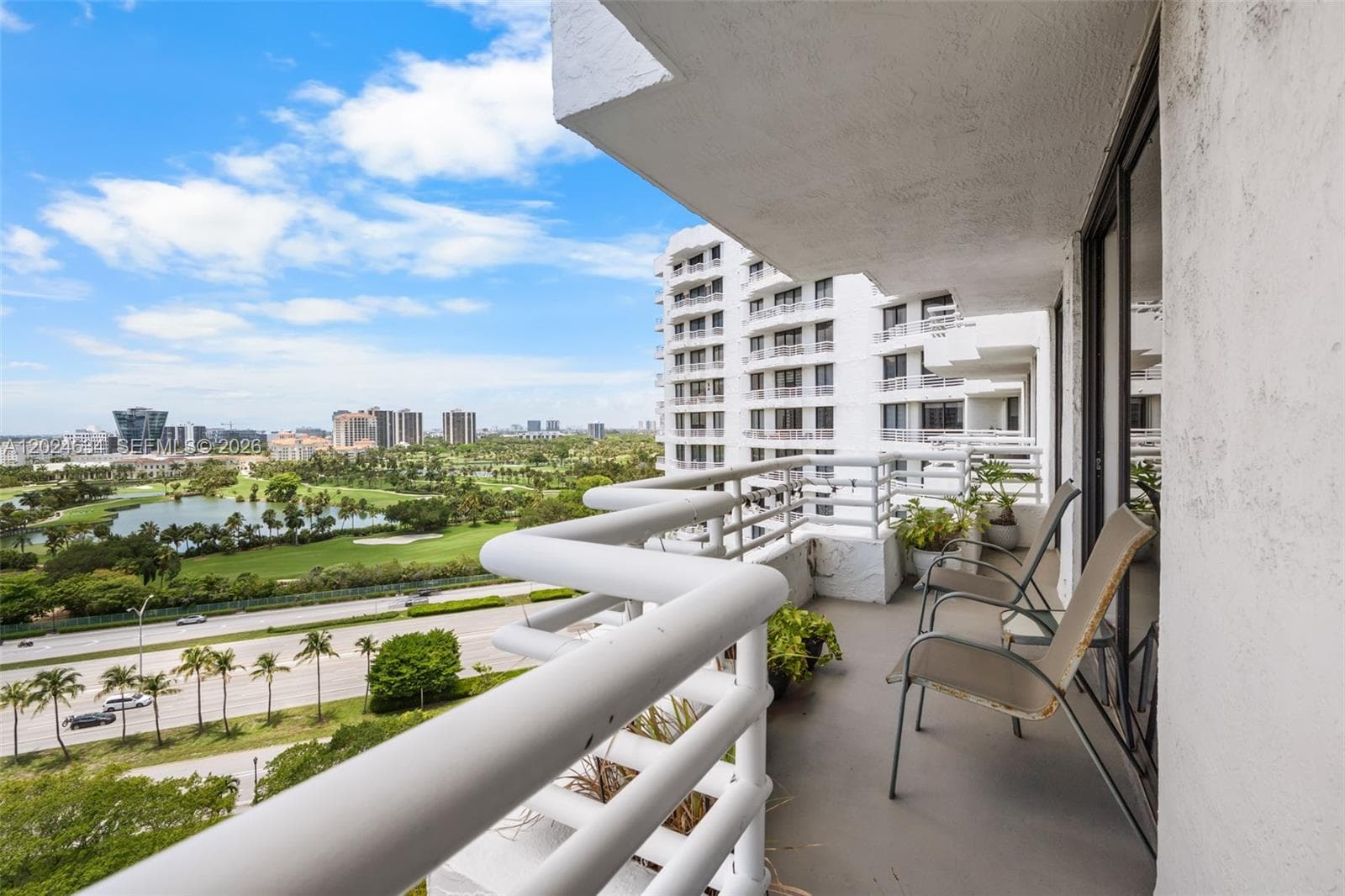 PARC CENTRAL · #1601 in Aventura - Photo 8