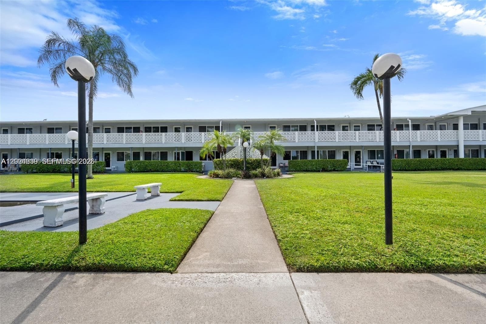 PASADENA GARDEN APARTMENT · #212 in Hallandale Beach - Photo 5