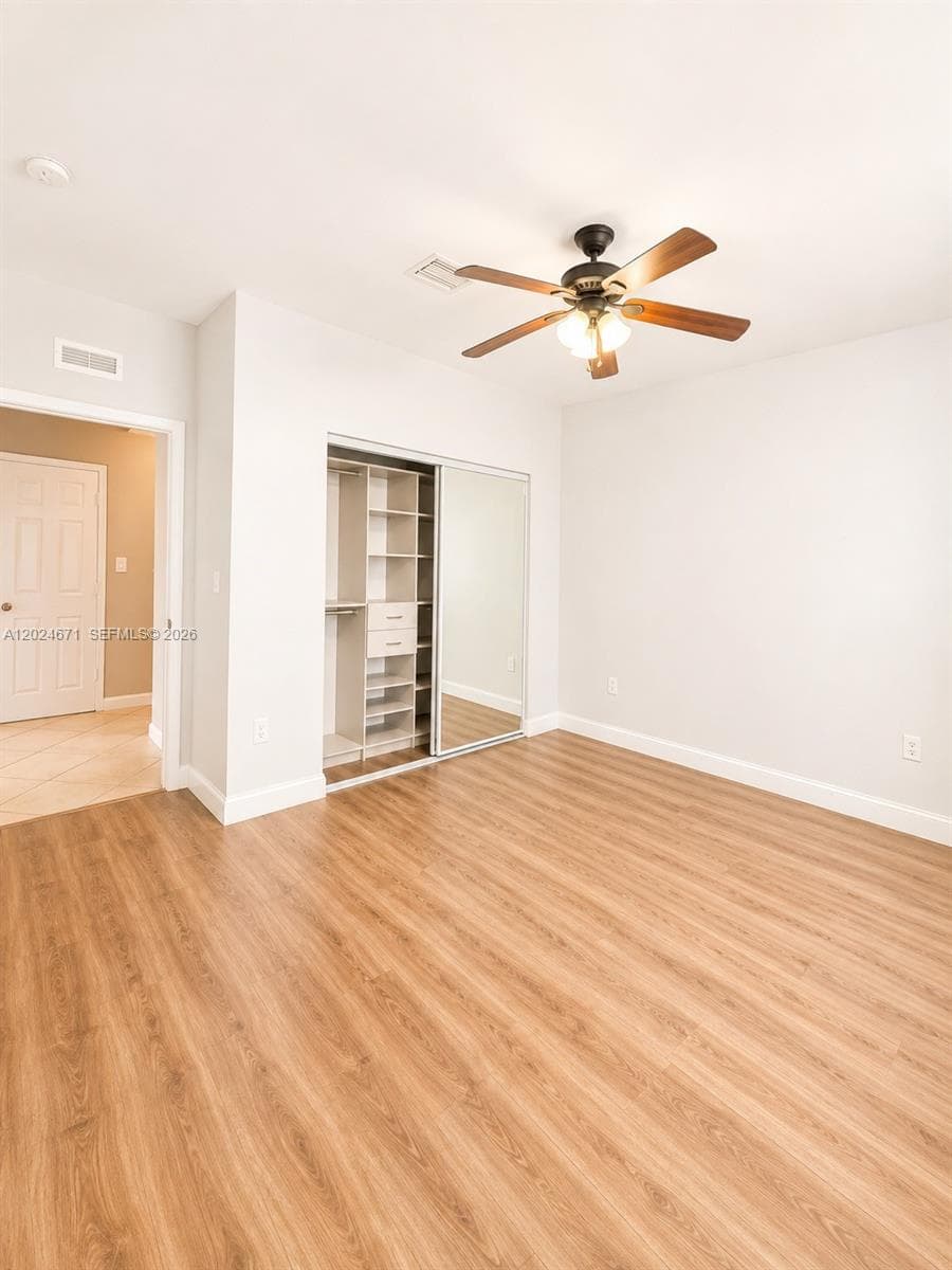2116 NE 38th Rd #2116 photo 8