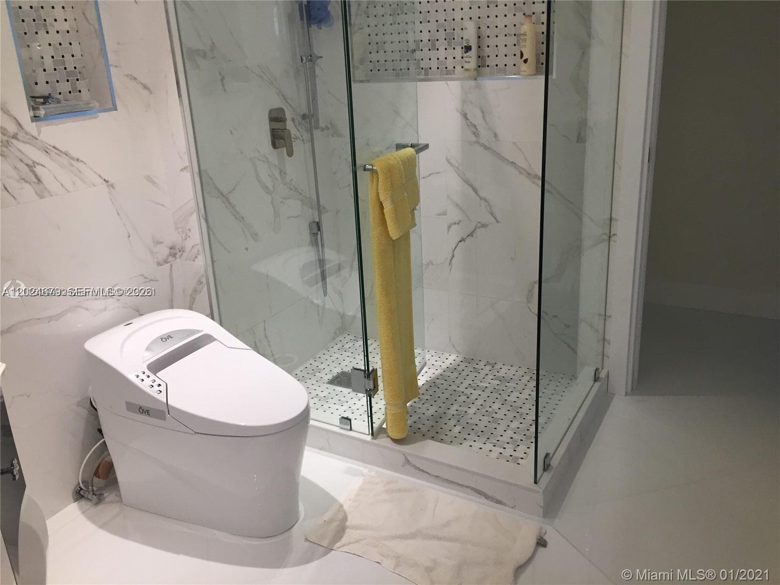Oceania III · #538 in Sunny Isles Beach - Photo 6