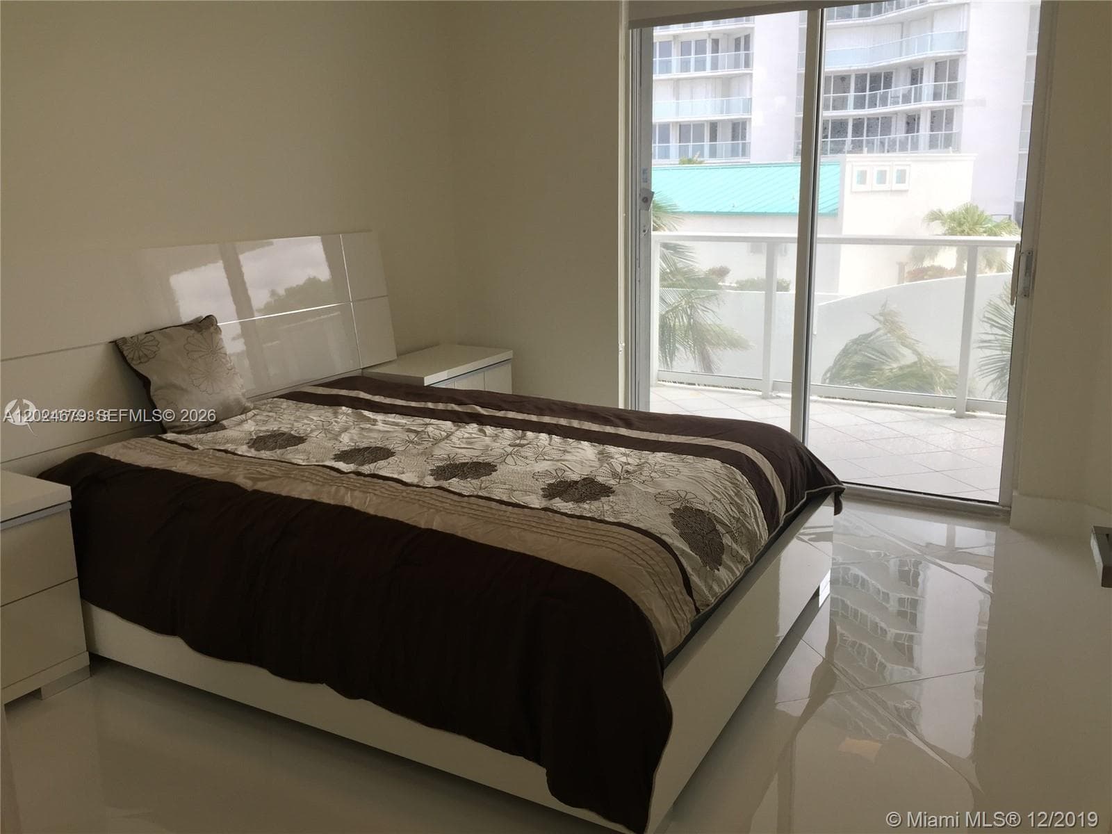Oceania III · #538 in Sunny Isles Beach - Photo 9