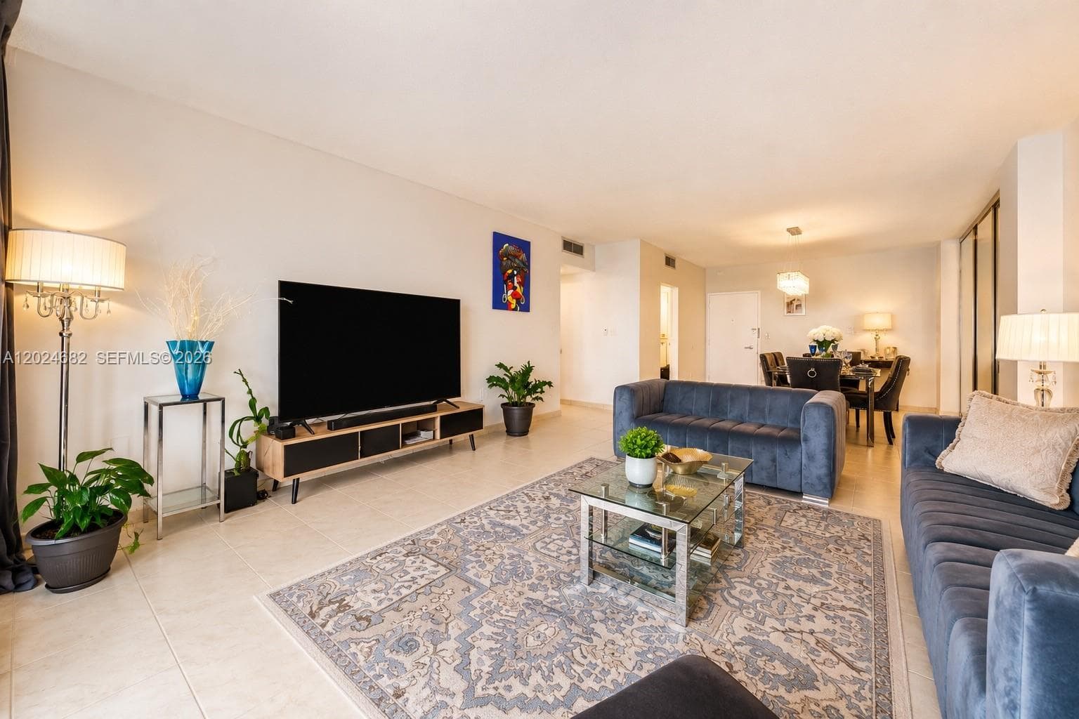 arlen · #807 in Sunny Isles Beach - Photo 6