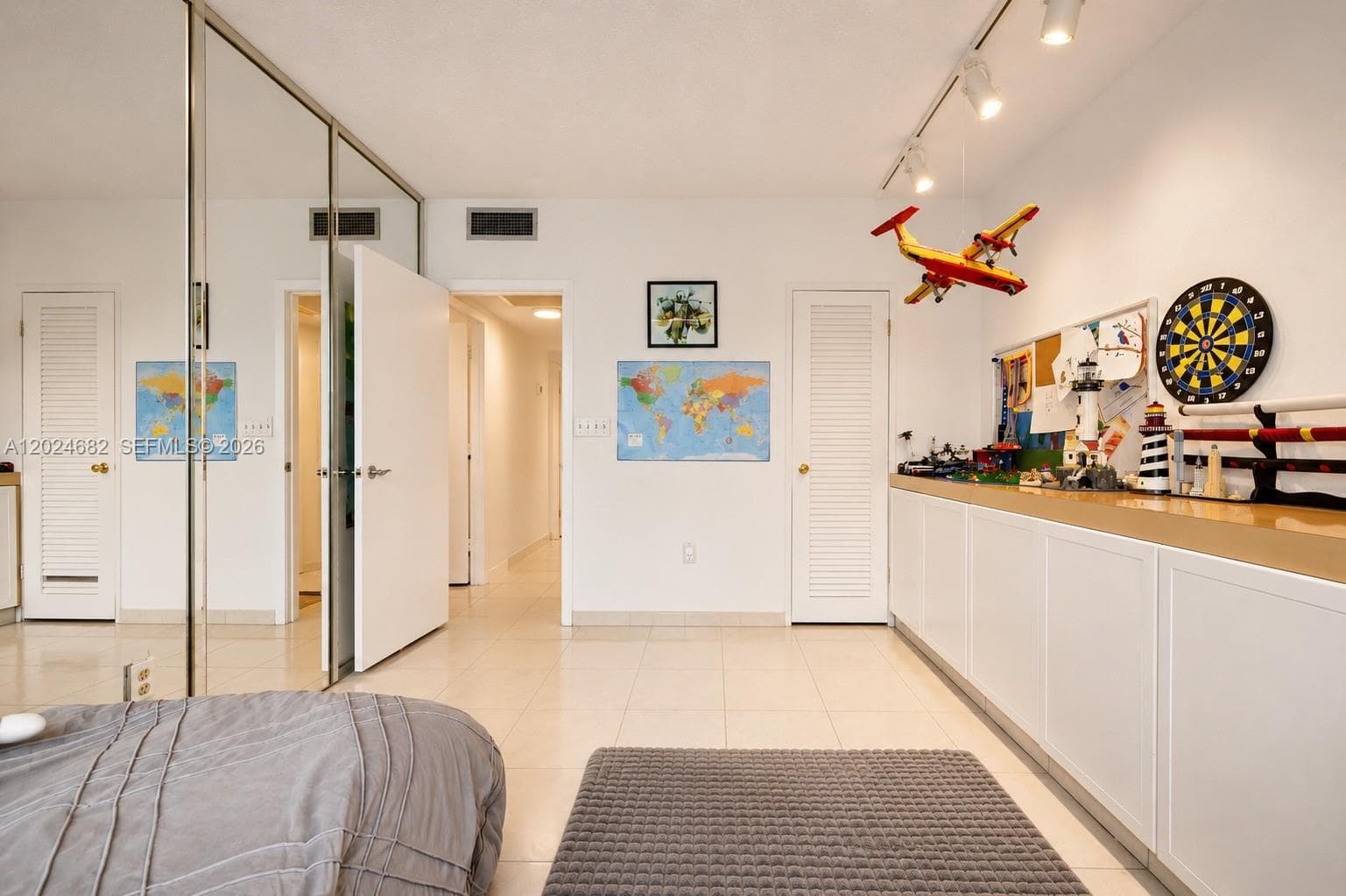 arlen · #807 in Sunny Isles Beach - Photo 16